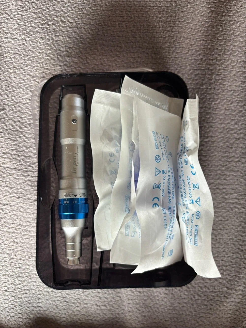 Silver and Blue Microdermabrasion Pen - Professional Women’s Skincare Tool